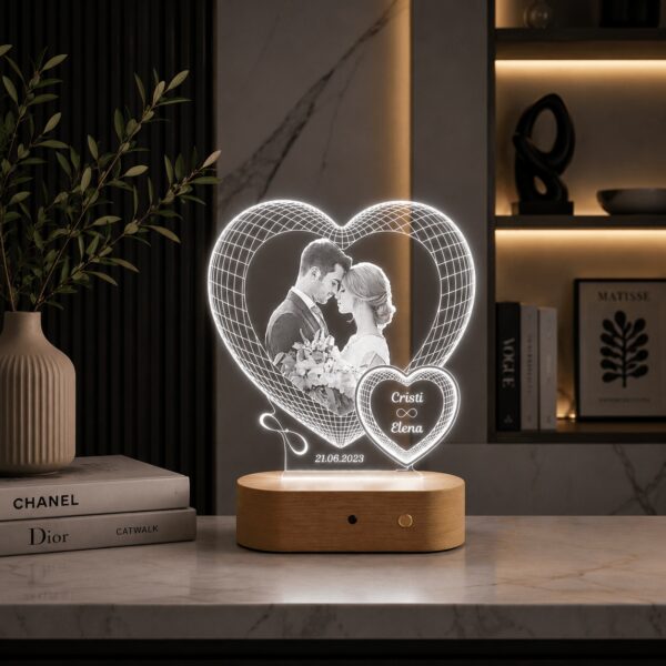 Lampă Personalizată 3D în formă de Inima Mare cu Imagine Personalizată + Nume și Dată