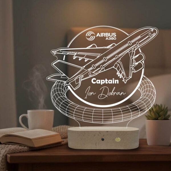 Lampă 3D personalizată în formă de Avion Airbus 380 pentru Piloți și Pasionați de Aviație